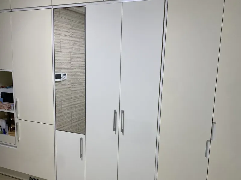 거실 붙박이장 화장대 구조 변형 후